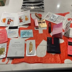 Assorted Beauty Samples Collection
